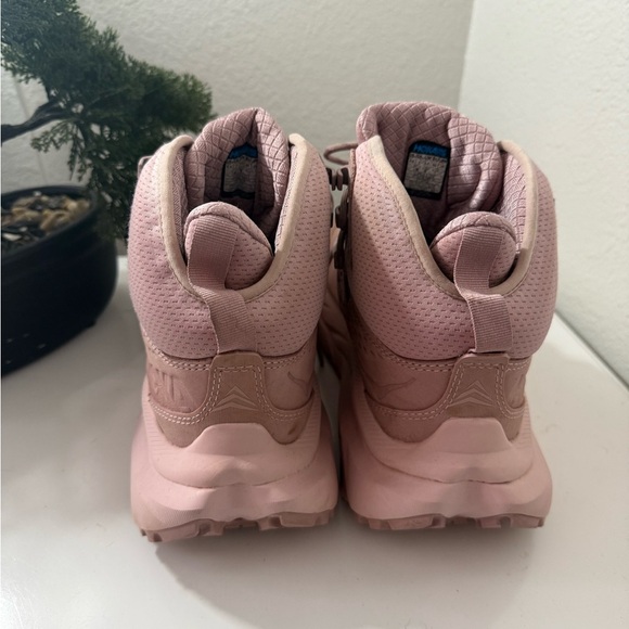 Hoka KAHA 2 GTX Women's Mauve Athletic Shoes - Picture 6 of 10